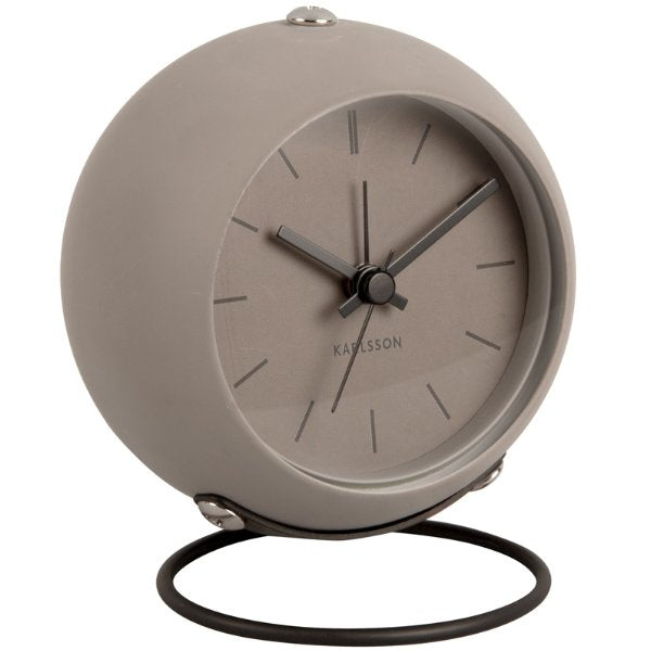 Karlsson - Wecker Globe Dark Warm Grey - Drei & Vierzig Concept Store