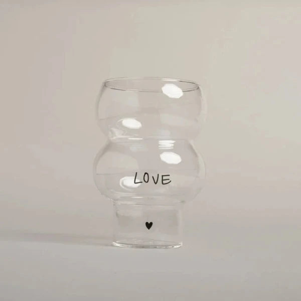 Double Bubble Glas Love mit elegantem „Love“-Schriftzug und Herzmotiv