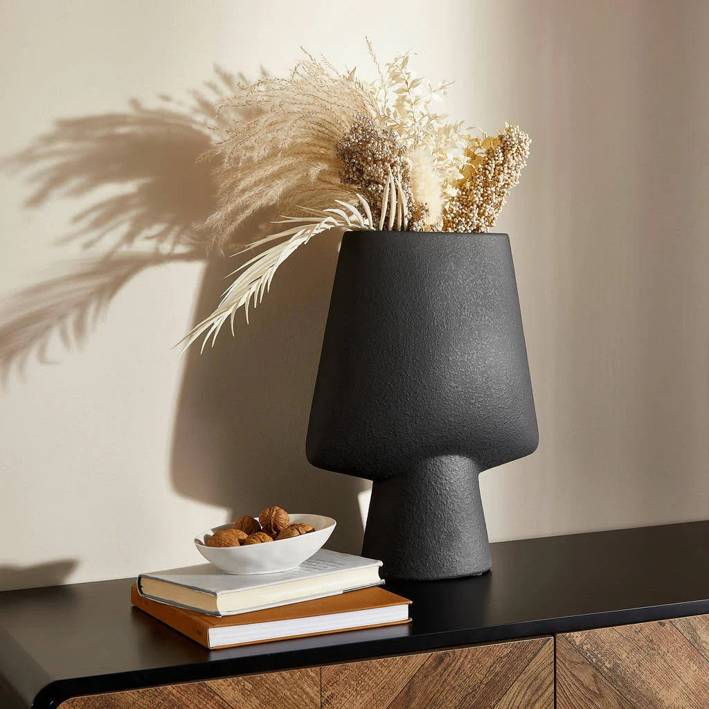 Light & Living -  Keramik Vase RAM Schwarz - Drei & Vierzig Concept Store