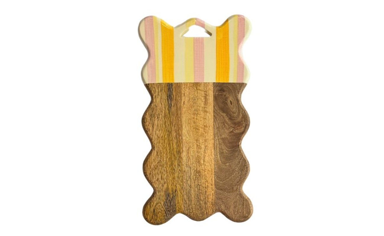Handgefertigte Servierplatte aus Mangoholz mit gewellter Form
